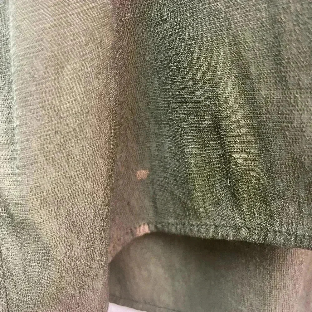 Banana Republic Dark Olive Green Oversized blouse Size Medium - Picture 3 of 9